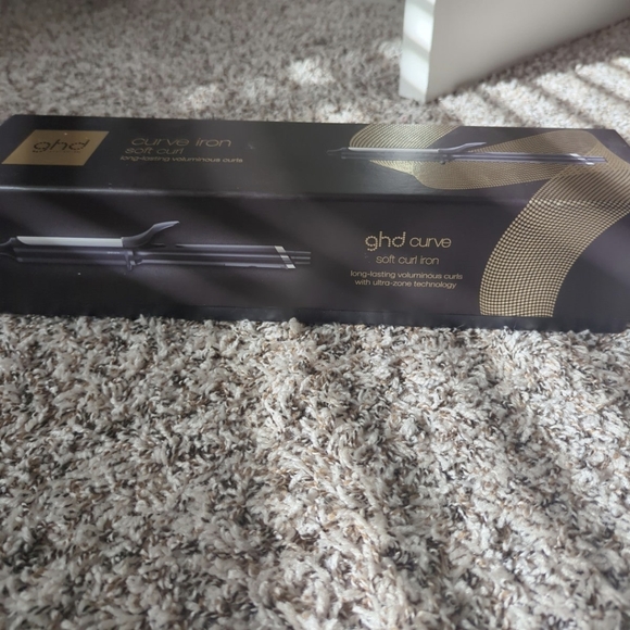 Ghd curve curling iron - Picture 2 of 4
